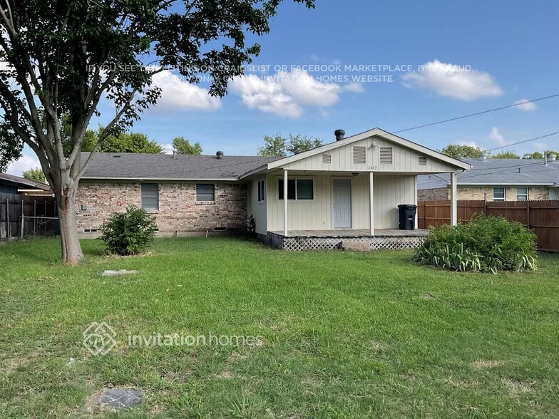 Building Photo - 2417 Moreland Dr