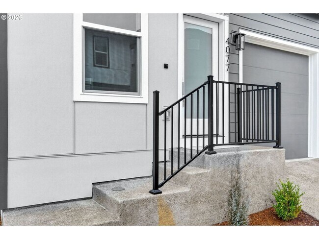 Building Photo - 4077 SW McKinley St