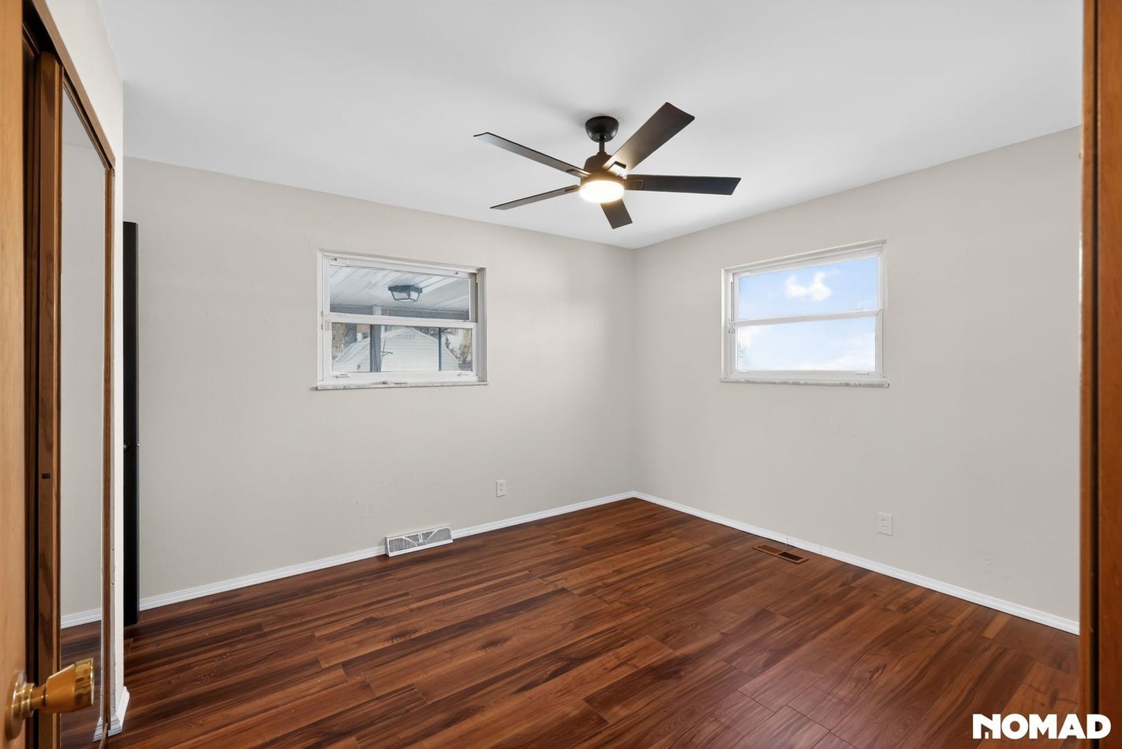 Building Photo - 1550 Moellering Dr