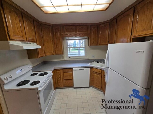 Building Photo - 3 bedroom in Billings MT 59102