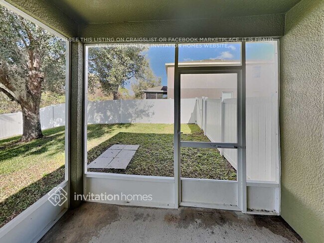 Building Photo - 942 Grapewood St