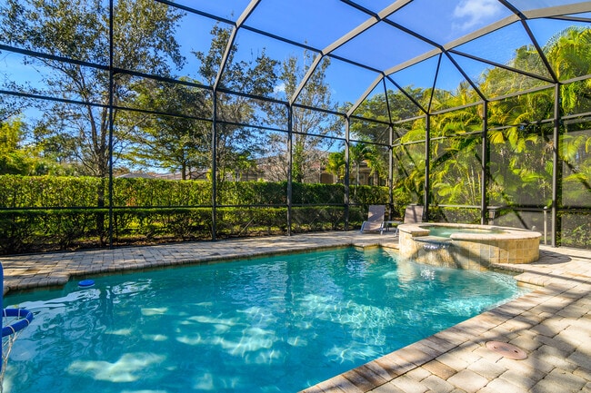 Building Photo - 9325 Vercelli Ct