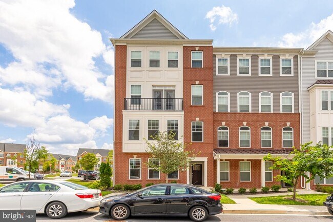 Building Photo - 7916a Potter Pl