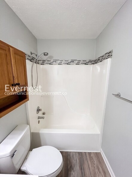 Building Photo - 209 Loch Lomand Dr