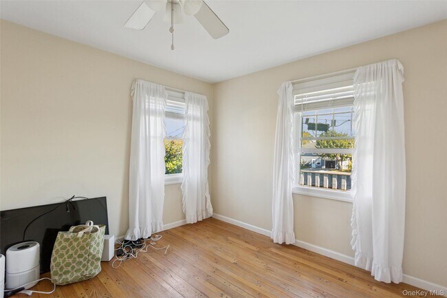 Building Photo - 58 Forester St