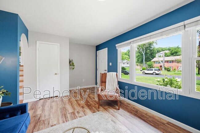 Building Photo - 6426 Carriage Dr