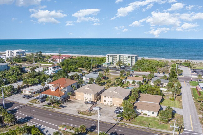 Building Photo - 1279 S Orlando Ave