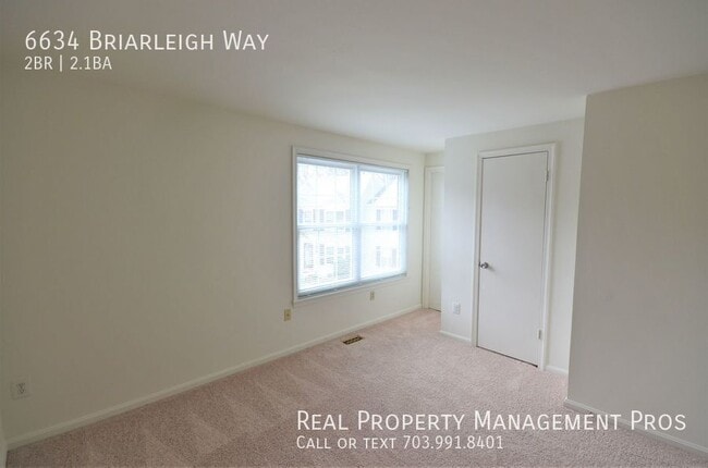 Building Photo - 6634 Briarleigh Way