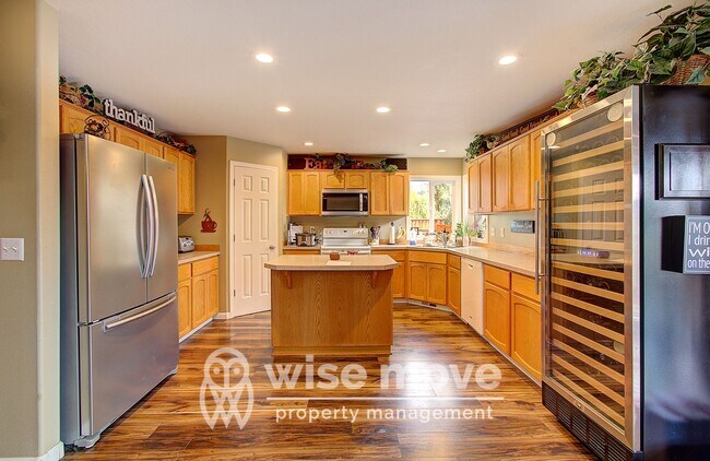 Building Photo - Washougal- 4 Bedroom Home- Apply today!