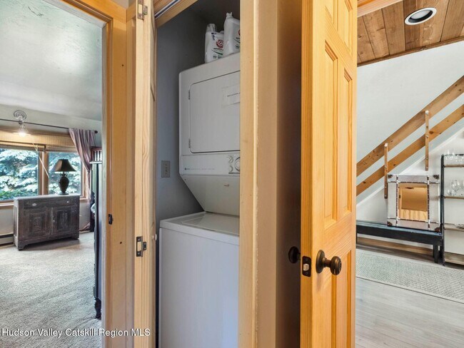 Building Photo - 53 Windham Mt Village