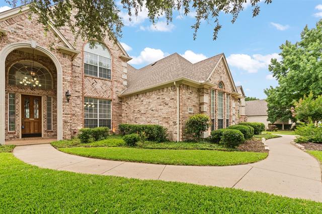 Building Photo - 905 Brazos Dr