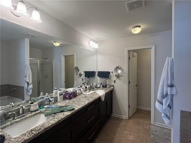 Building Photo - 5545 Bright Cross Wy