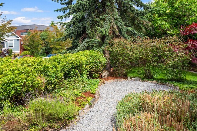 Building Photo - Stylish Queen Anne Bungalow with Vibrant Curb Appeal