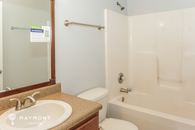 Building Photo - 3 Bedroom Home in Huntsville, AL