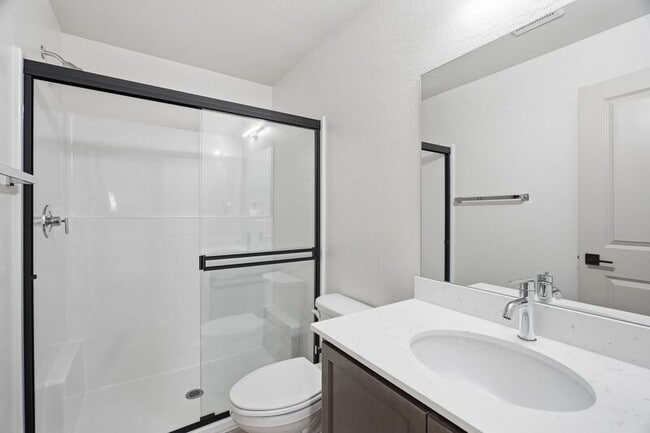 Building Photo - 1816 N 15th St