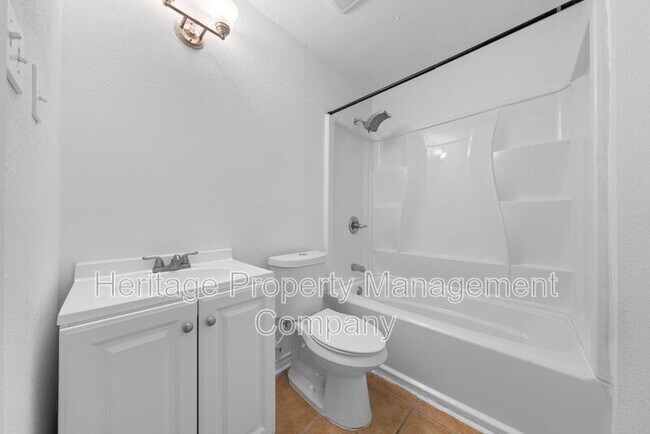 Building Photo - 4942 Driskill St