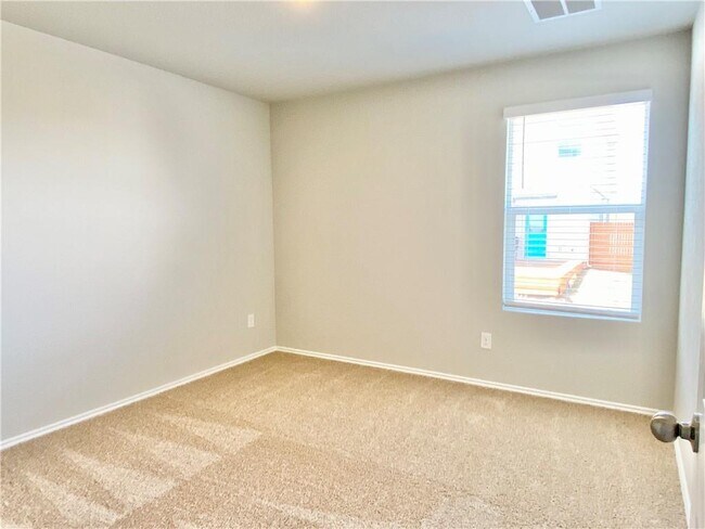 Building Photo - 15009 Siberian Elm Ln