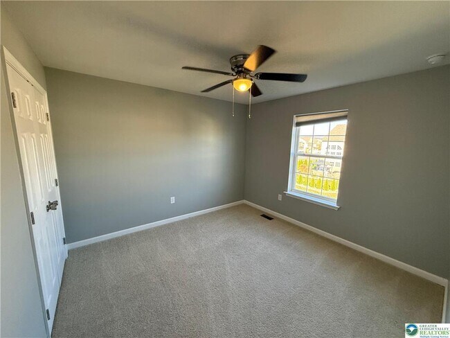 Building Photo - 4492 Cottonwood Dr