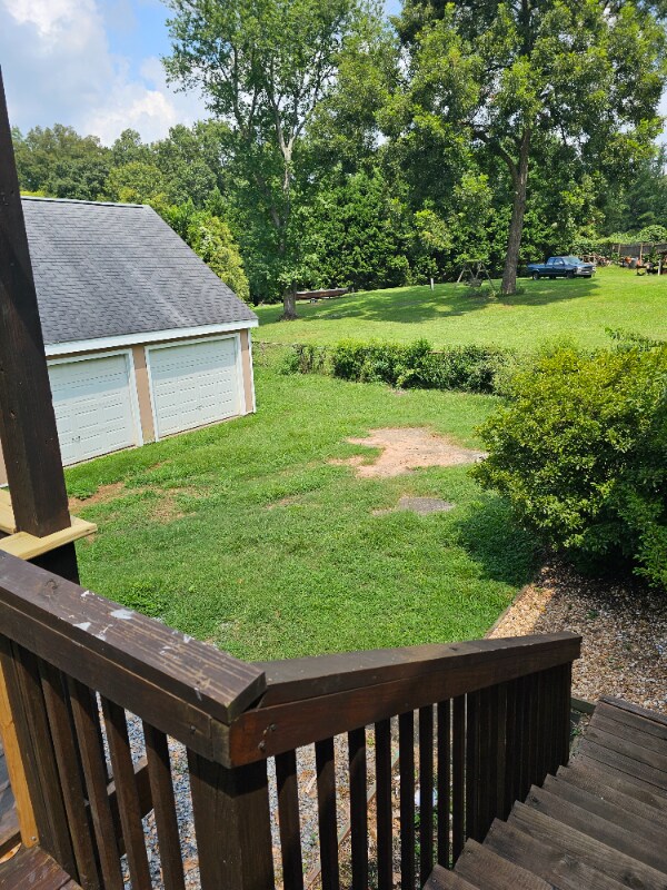 Building Photo - 2049 Nancy Cir
