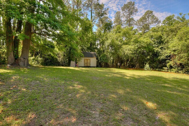 Building Photo - 813 Hammond Dr