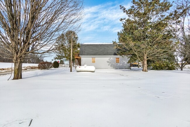 Building Photo - 25 Boundary Dr