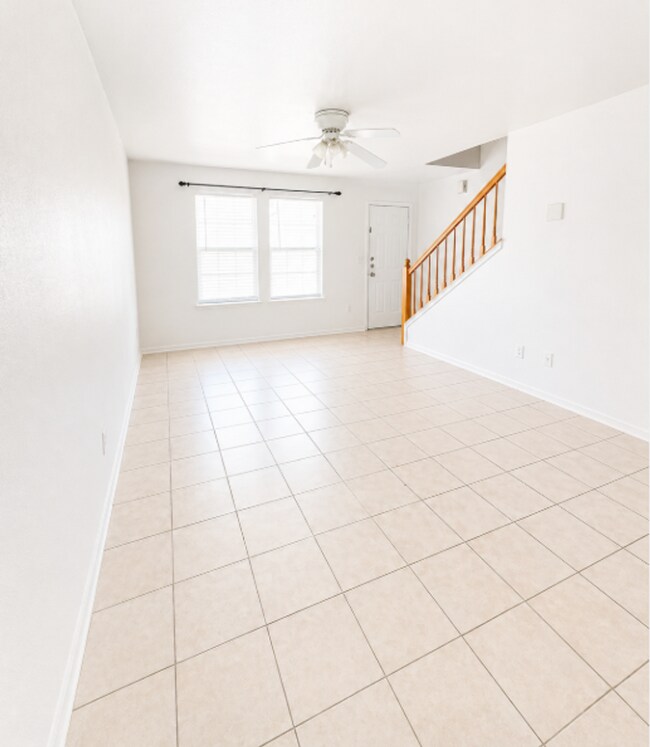 Building Photo - 3601 Malibu Ln