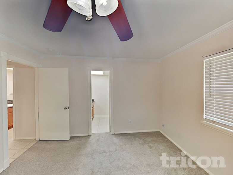 Building Photo - 8510 Sorrel Dr