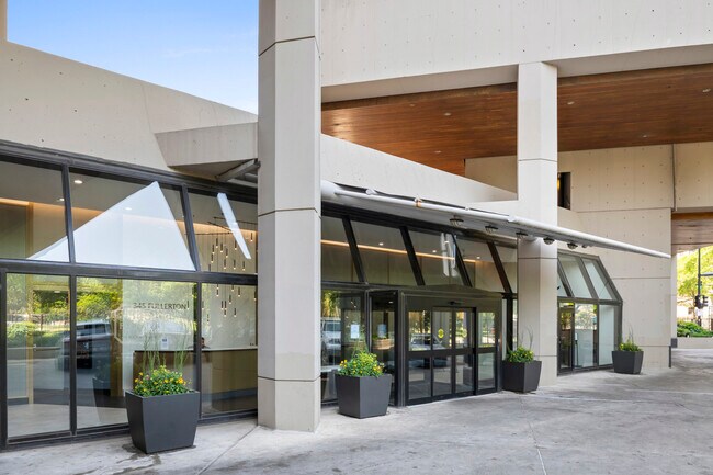 Building Photo - 345 W Fullerton Pkwy