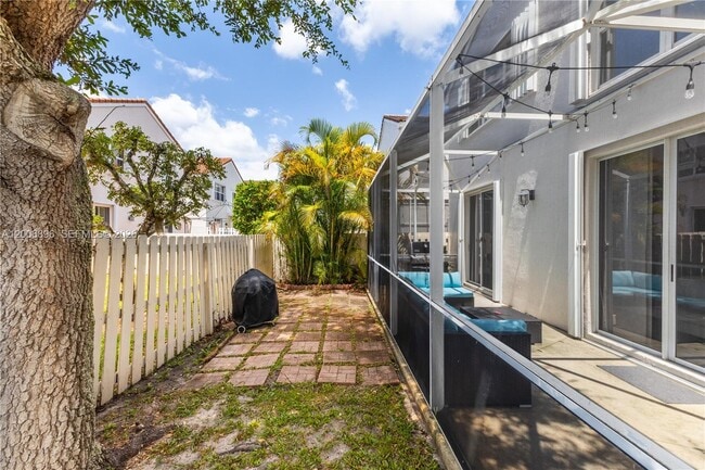 Building Photo - 14972 SW 50th Ct