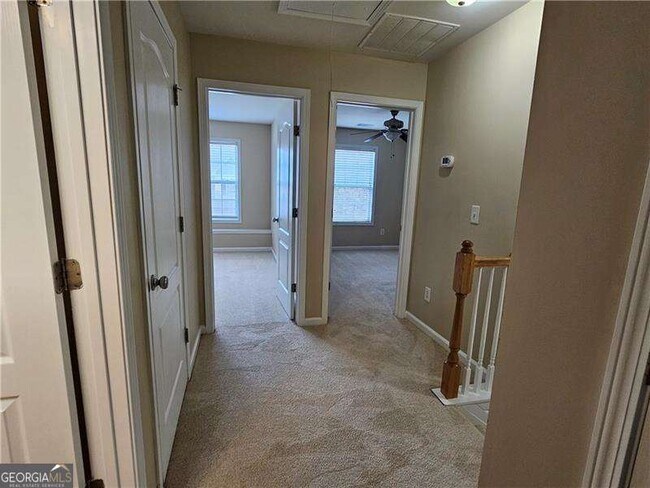 Building Photo - 3071 Cedar Glade Ln NE