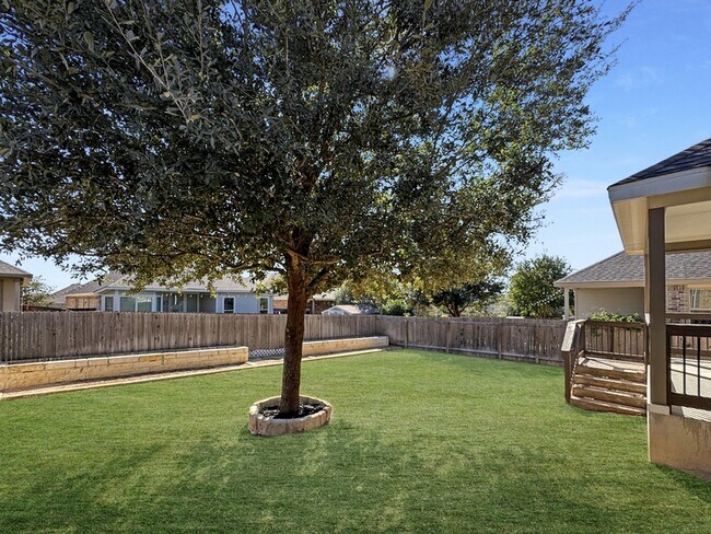 Building Photo - 13806 Quiet Fox Ln