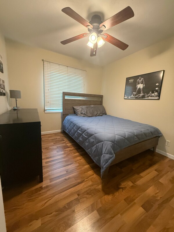 Building Photo - 2305 S 165th St