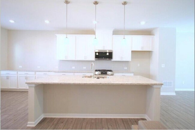 Building Photo - 4373 Valtek Ct