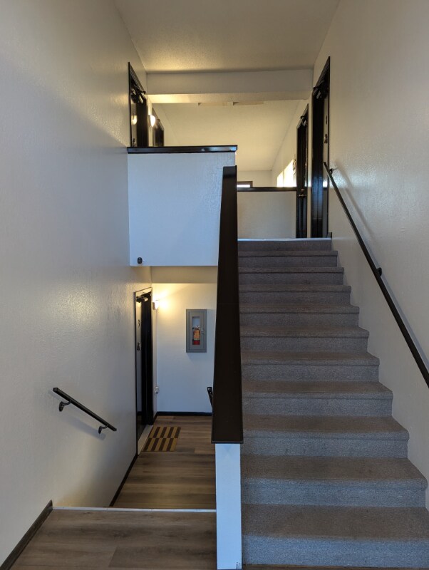 Building Photo - 300 Hopp Ave