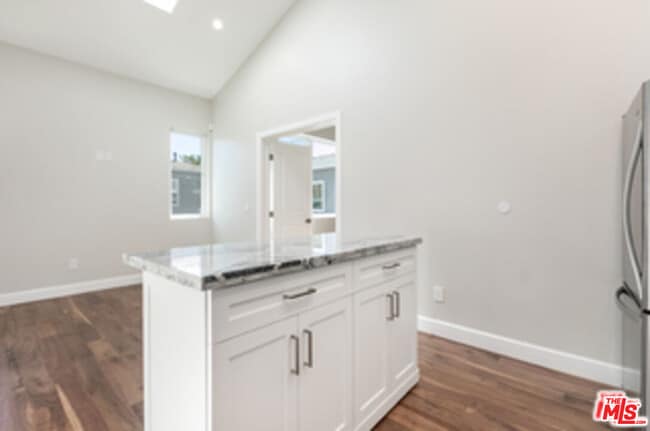 Building Photo - 7851 Airlane Ave