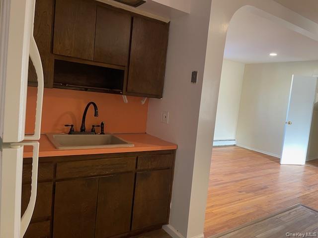 Primary Photo - 212 5th Ave