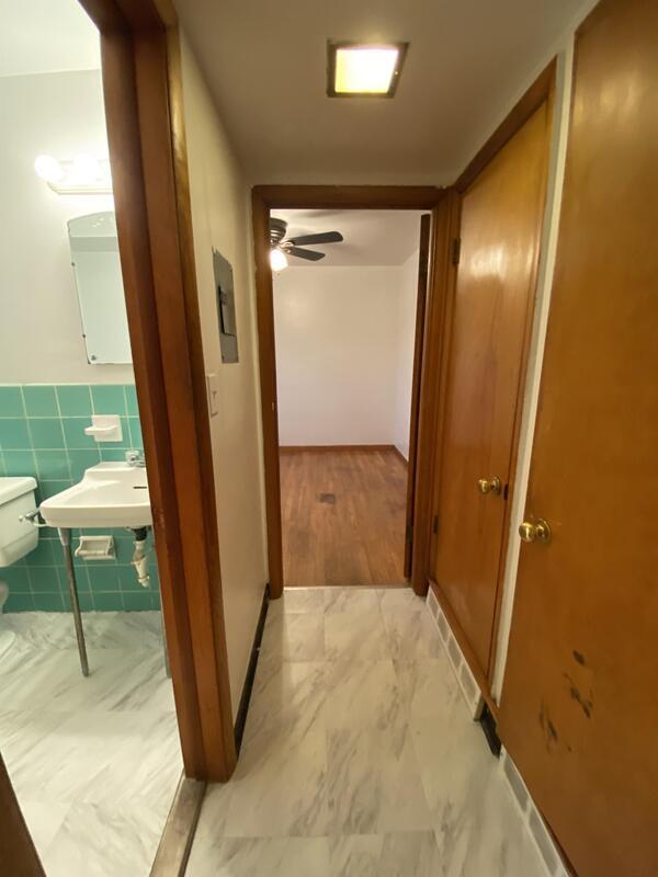 Building Photo - 4201 Rocky River Dr