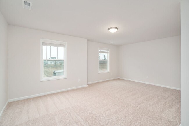 Building Photo - PET FRIENDLY - ENCLOSED FENCE In beautiful Graniteville!  Free Rent promo with qualified lease!!
