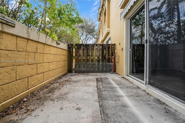 Building Photo - 1855 SW 89th Terrace