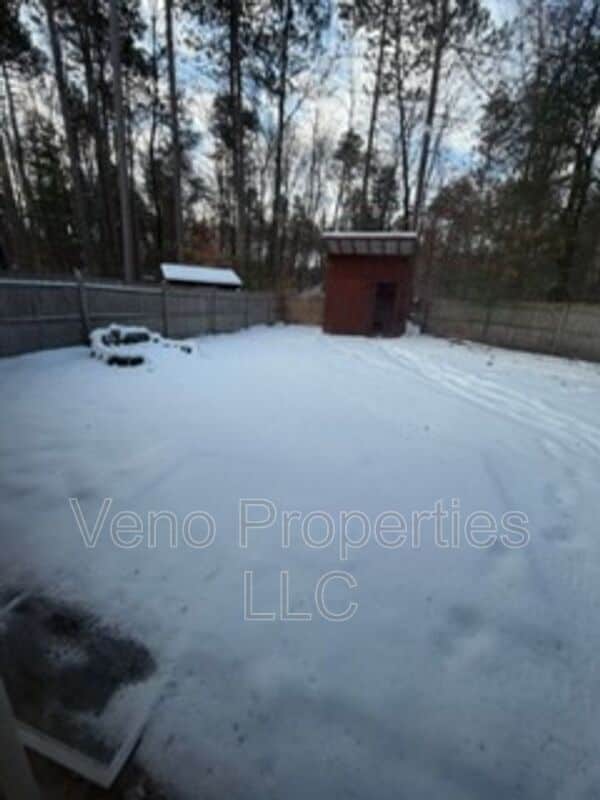 Building Photo - 183 Arrow Wood Pl