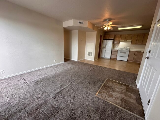 Building Photo - 8027 Copperfield Pl