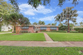 Building Photo - 705 Osprey Way