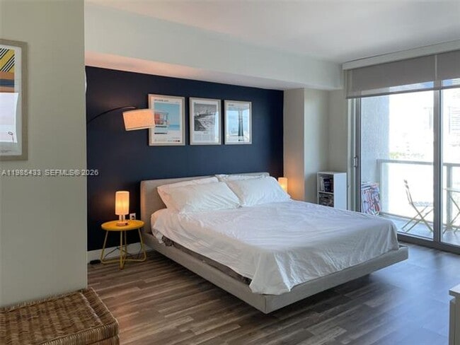 Building Photo - 55 SE 6th St