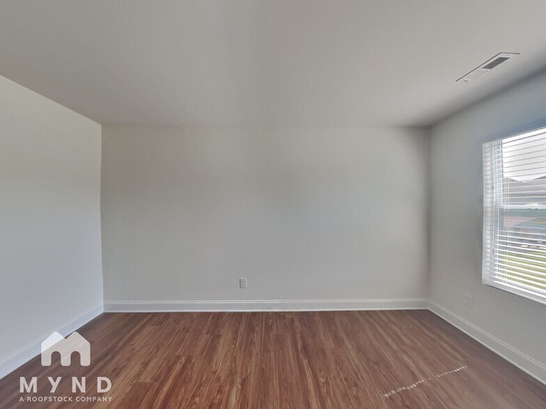 Building Photo - 3602 Exbury Gardens Dr