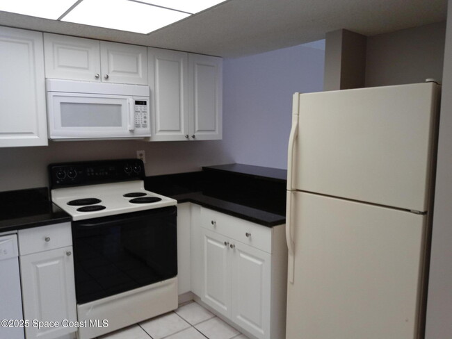 Building Photo - 1641 Sunny Brook Ln