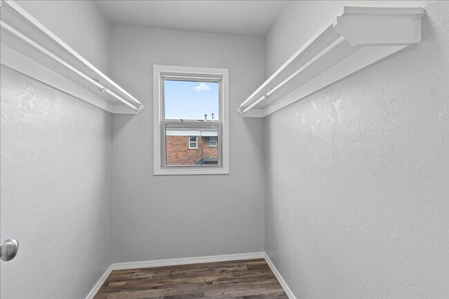 Building Photo - 4610 N Classen Blvd