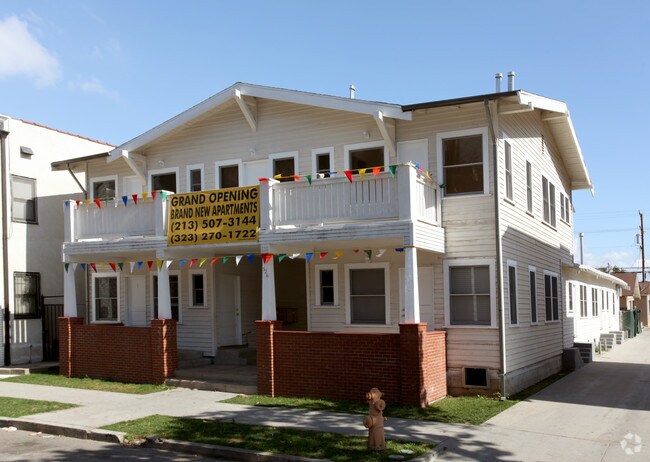 Primary Photo - 526 Magnolia Avenue