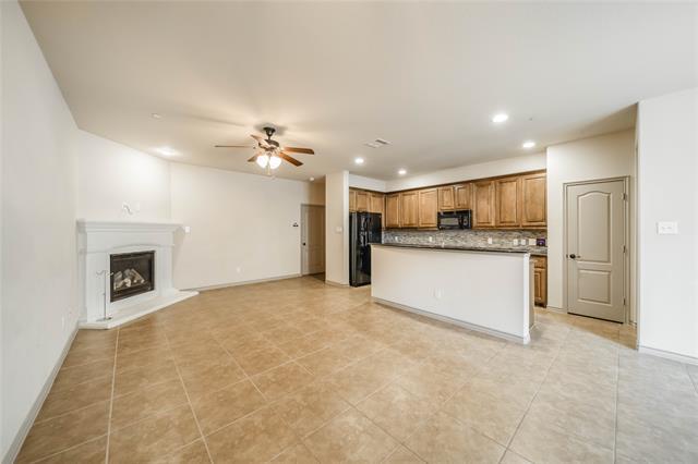 Building Photo - 2813 Sheridan Dr