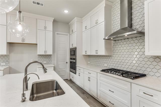 Building Photo - 4592 Refugio Dr