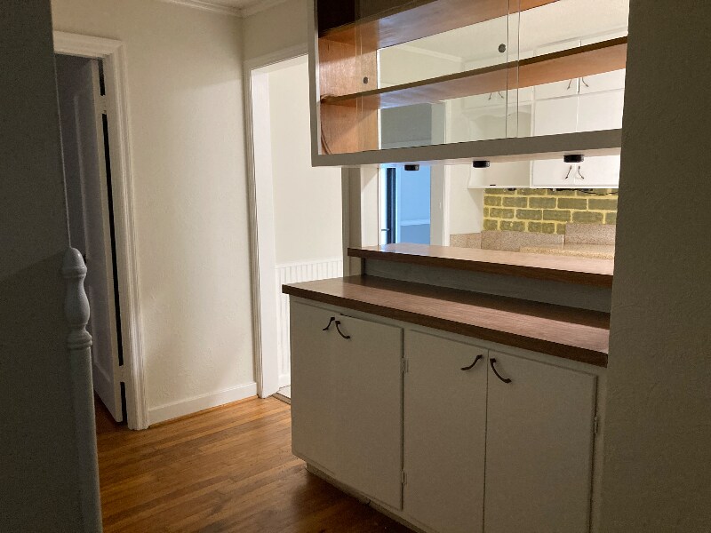 Building Photo - 1275 Carlton Acres W